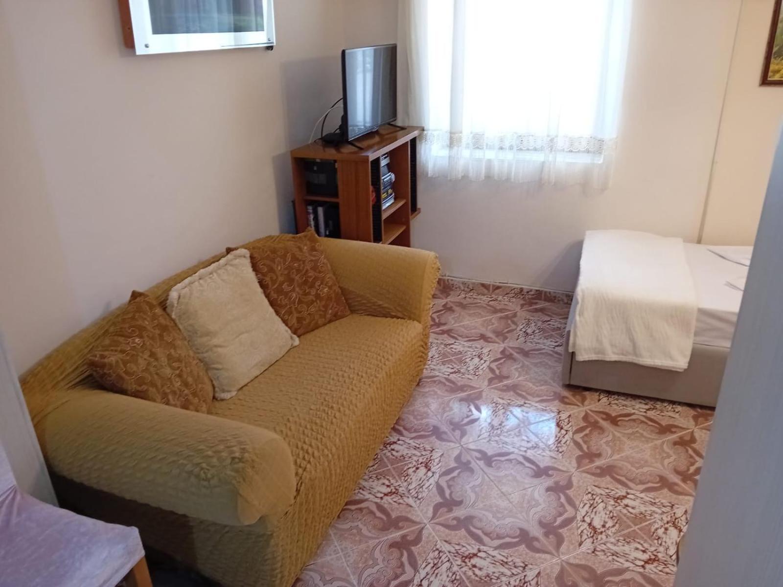 Gogo'S Sea Side Apartment ساراندا المظهر الخارجي الصورة