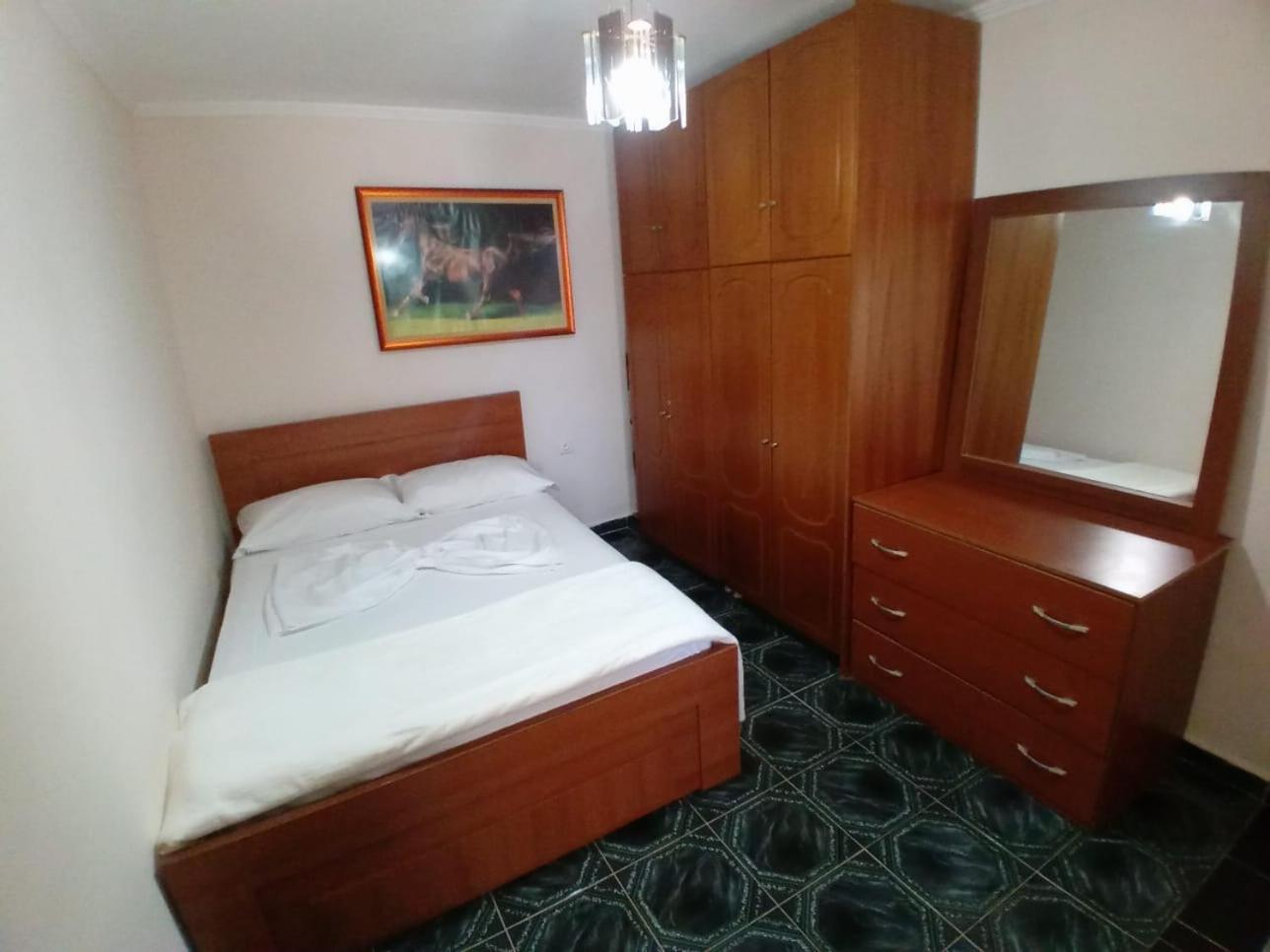 Gogo'S Sea Side Apartment ساراندا المظهر الخارجي الصورة